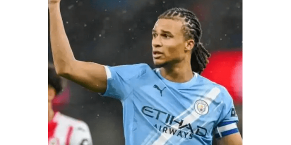 Barcelonan puolustus kohdistuu Manchester Cityn puolustajaan Nathan Akeen