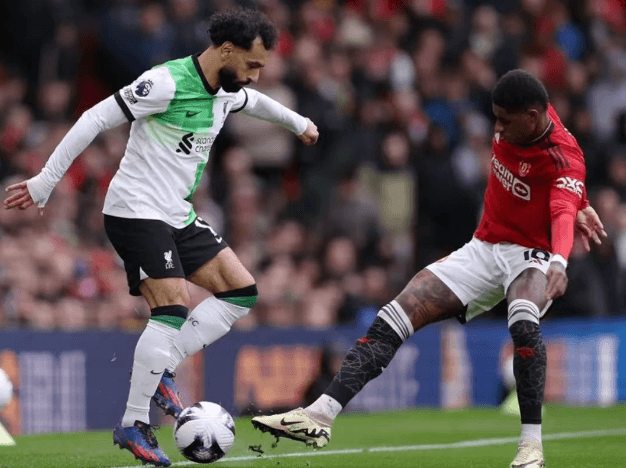 Täysin menetetty Manchester United nro 10