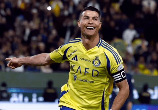 Ronaldo uusii sopimuksensa, legenda jatkaa, ja haaste pysyy