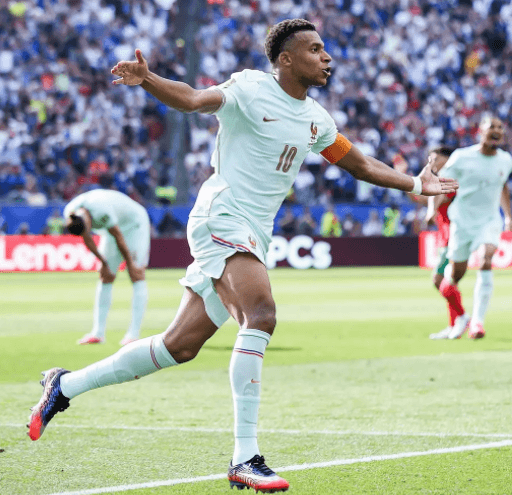 Mbappé lunastaa itsensä ja tekee MM-ennätyskisasta entistä jännittävämmän